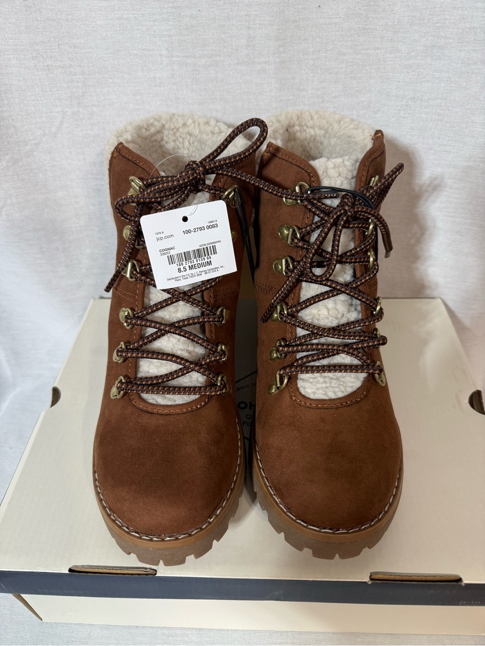 St. John's Bay Brown Suede Lace-Up Hiker Boots with Shearling Collar Size 8.5